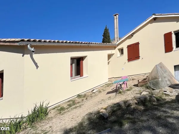 Maison familiale au calme - 108 m² 4 ch - DPE B - Jardin 2000 m² - Proche Crest & TGV