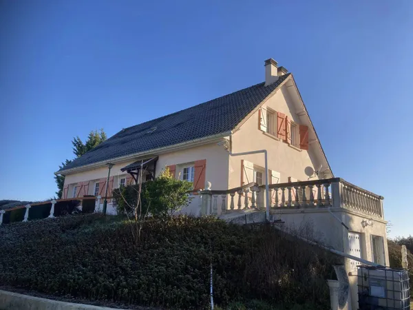 Maison 5 pièces 184 m²