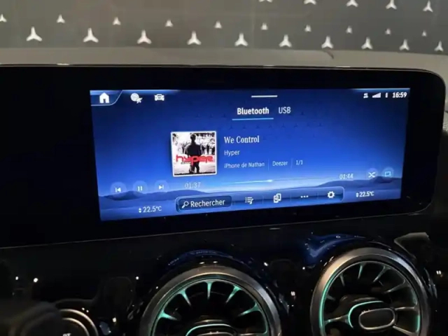 Mercedes Gla 250 e hybrid eq amg line — photo 20