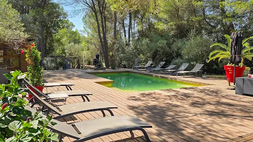 Maison 8 pièces 270 m²