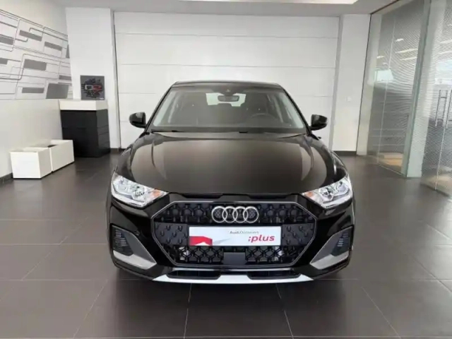 Audi A1 allstreet 30 tfsi 116ch  advanced s tronic 7 — photo 2
