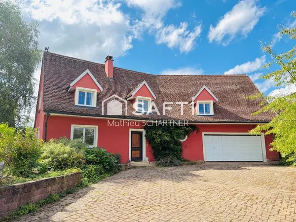 Maison - 6 pièces - 202m²