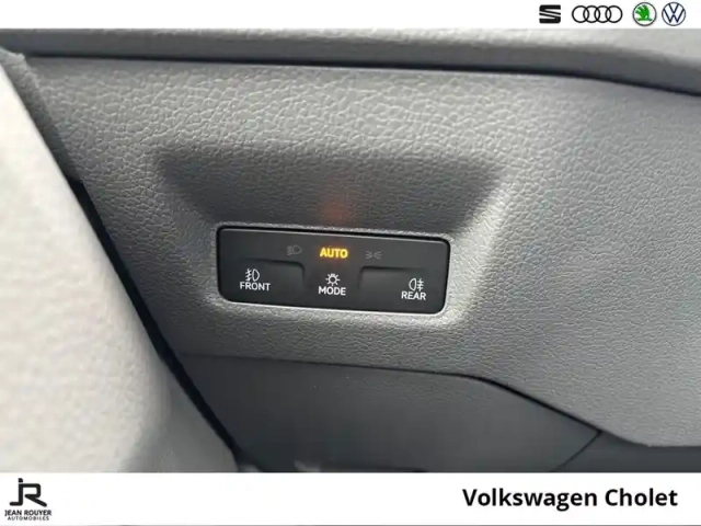 Volkswagen Crafter van 35 l3h3 2.0 tdi 140 ch bva — photo 14