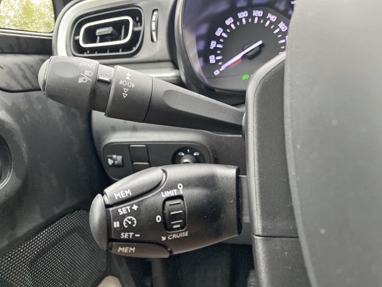 Citroën C3 1.2 puretech 83ch s&s shine — photo 18
