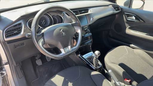 DS DS3 1.2 PureTech 82 - Be Chic – 2017 – 104295 km – Essence – Boîte Manuelle — photo 13