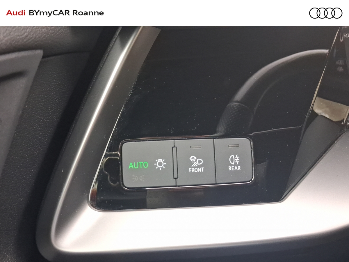 Audi A3 Sportback 35 TDI 150 S tronic 7 — photo 25