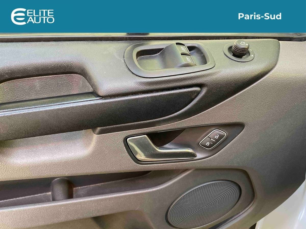 Ford TRANSIT CUSTOM FOURGON 300 L1H1 2.0 ECOBLUE 130 — photo 16