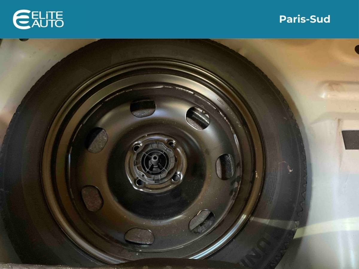 Citroen C3 SOCIETE BLUEHDI 100 S&amp;S BVM6 — photo 6
