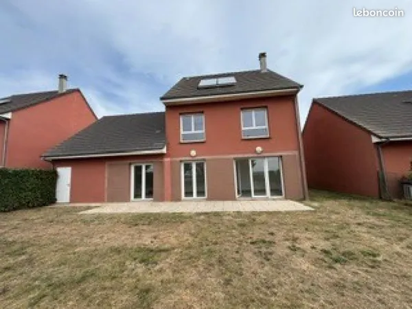 Maison Location Le Tréport 5p 118m² 1318€