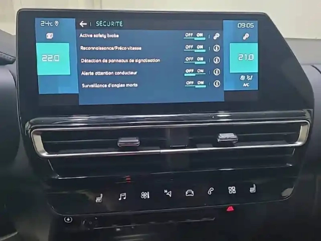 Citroën C5 Aircross hybride rechargeable 225 e-eat8 — photo 42
