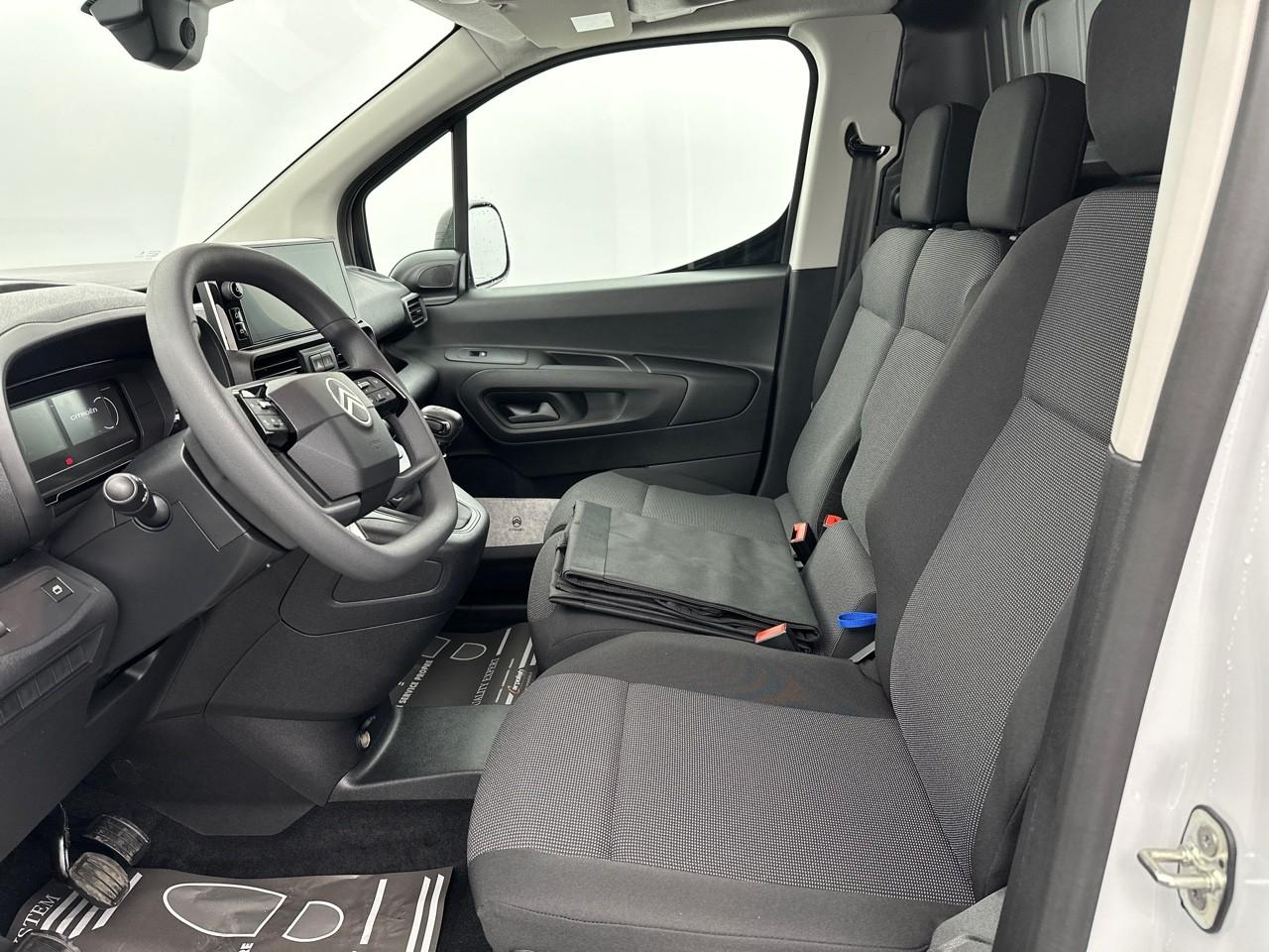 Citroën Berlingo van m diesel 100 ch manuelle — photo 9