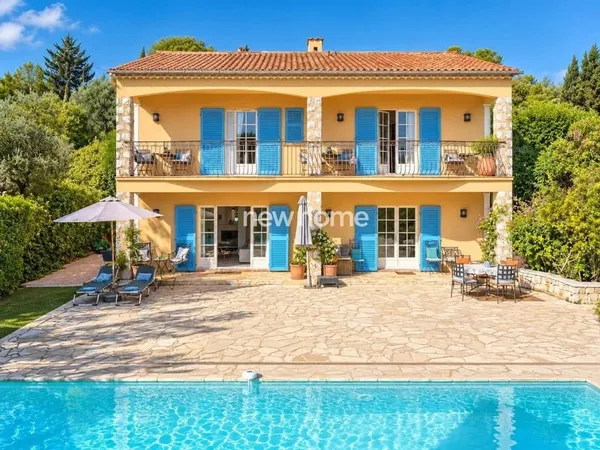 Charmante villa avec piscine à pied des villages de Fayence et Tourrettes