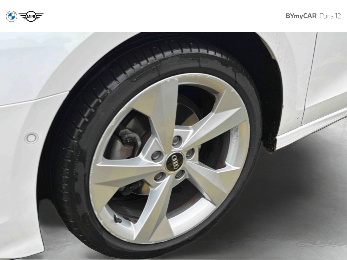 Audi A3 Sportback 35 TDI 150 S tronic 7 — photo 14