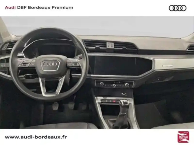 Audi Q3 35 tfsi 150 ch design — photo 9