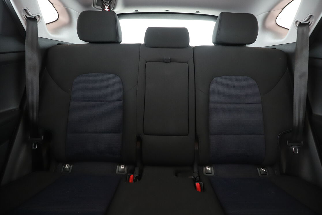Hyundai Tucson 1.7 CRDi Intuitive — photo 14