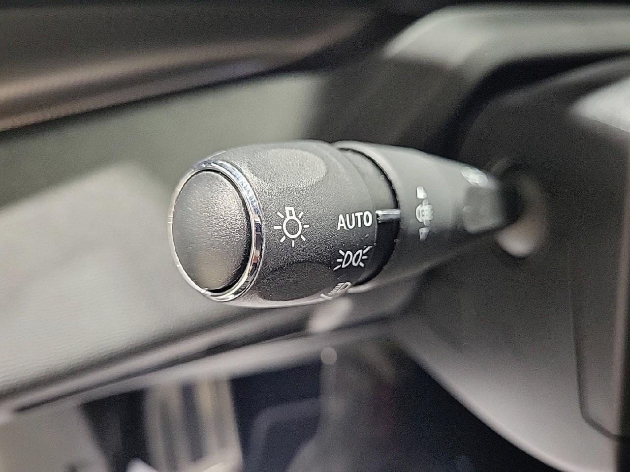 Peugeot 408 phev 225 e-eat8 gt — photo 20