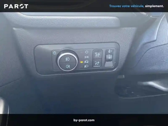 Ford Kuga 2.5 duratec 180ch hybrid flexifuel titanium powershift — photo 18