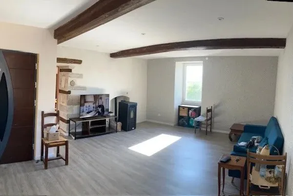 2 pièces - SOMBERNON - 1er Etage sans asc.