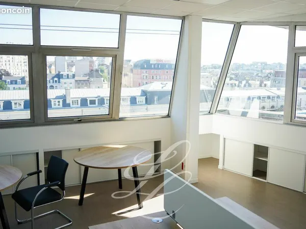Bureaux 135 m² LE MANS