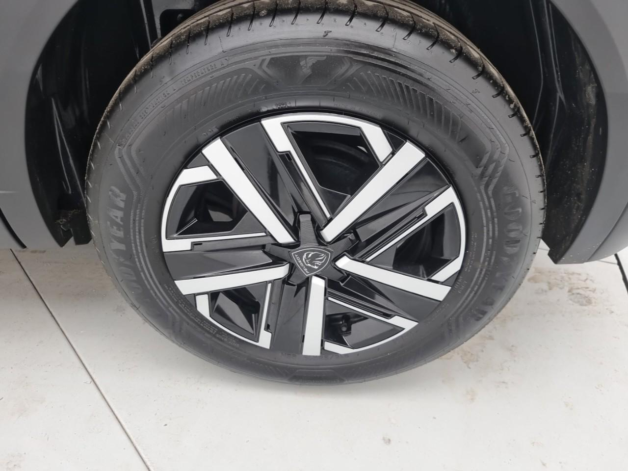 Peugeot 2008 100 s&s bvm6 style — photo 16