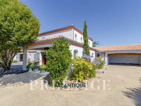 LA NOËVEILLARD - VILLA 231M2 - TERRAIN 1513M2
