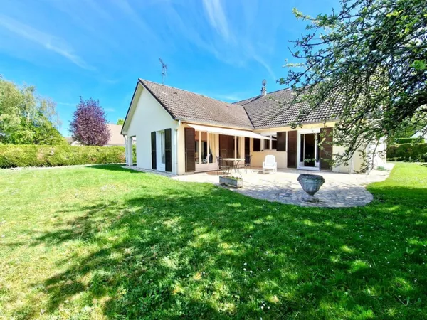 Maison 6 pièces 142 m²