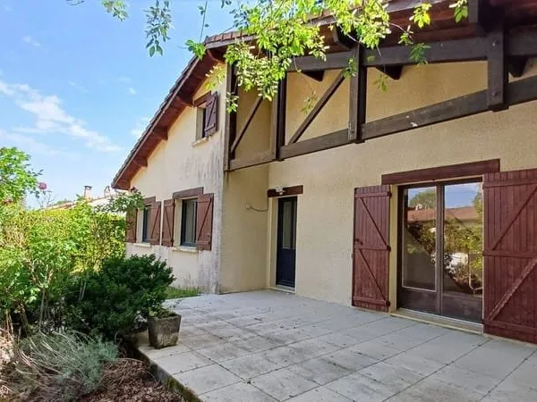 Maison 6 pièces 130 m²