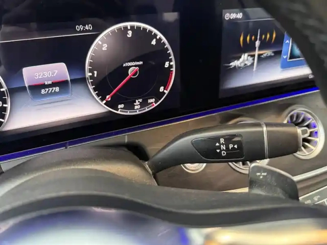 Mercedes Classe E cabriolet 220 d 9g-tronic — photo 27