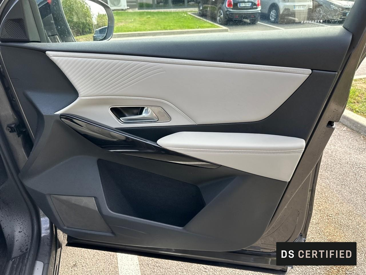Ds Ds 7 crossback hybride rechargeable e-tense 300 eat8 4x4 opera — photo 7