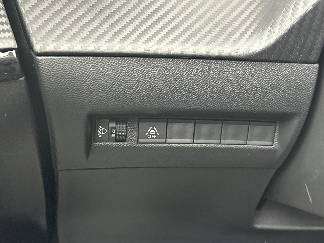 Peugeot 208 puretech 75 s&s bvm5 active — photo 16