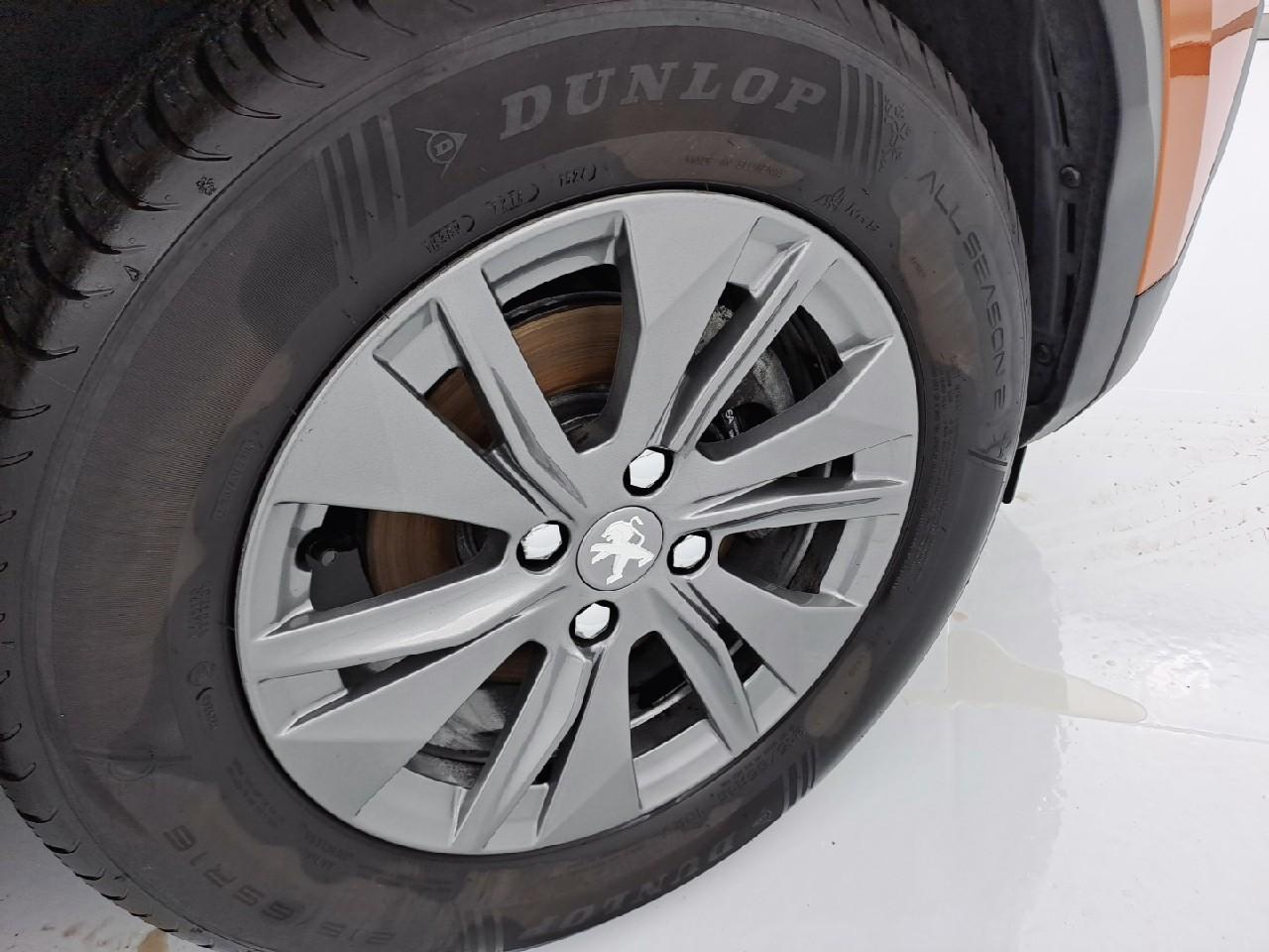 Peugeot 2008 puretech 100 s&s bvm6 style — photo 19