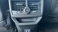 Peugeot 3008 HYBRID 225ch GT e-EAT8 — photo 12