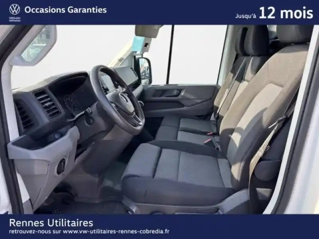 Volkswagen Crafter fg 35 l3h3 2.0 tdi 140ch business line traction — photo 9