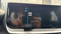 Peugeot 2008 1.2 PureTech 100ch S&S Active — photo 28