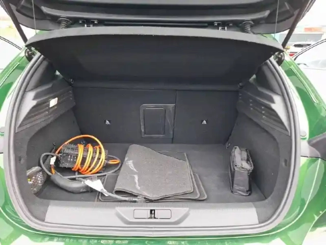 Peugeot 308 phev 225 e-eat8 — photo 80