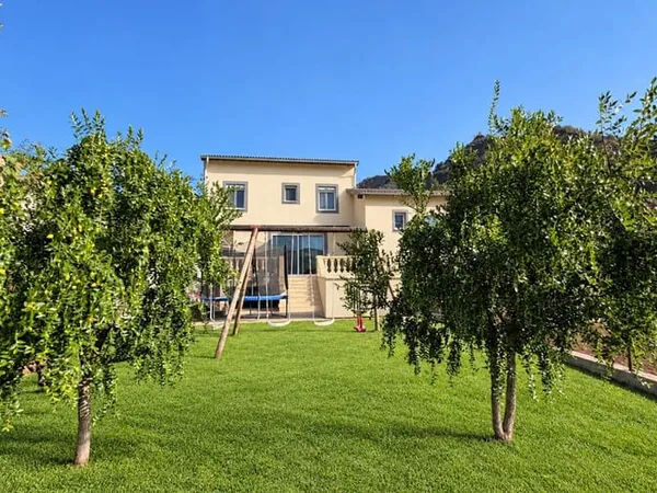 Maison 5 pièces 134 m²