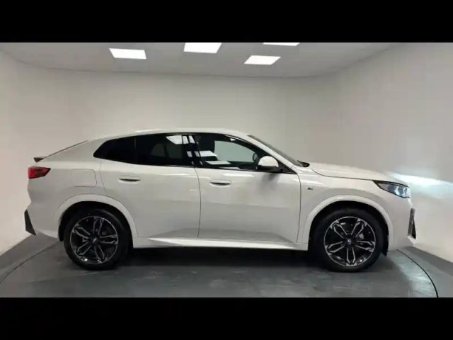Bmw X2 i edrive20 204ch m sport — photo 4