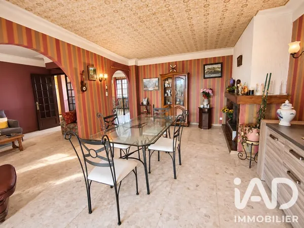 Maison 4 pièces 130 m²
