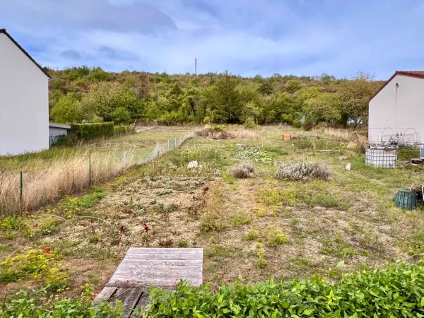 Terrain 630 m²