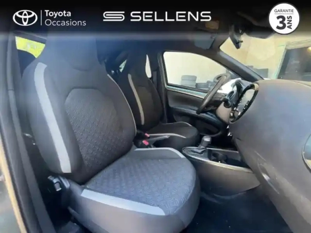 Toyota Aygo X 1.0 vvt-i 72ch design s-cvt my24 — photo 6