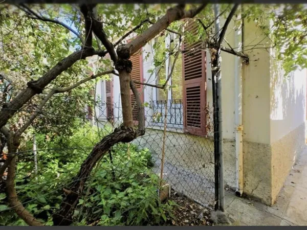 Ensemble immobilier 3 pièces + dépendance + garage