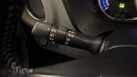 Toyota Yaris HSD 100h Dynamic 5p — photo 23