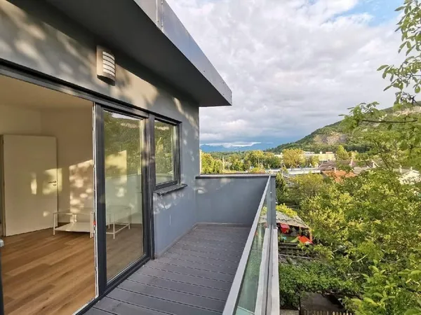 Superbes suites dans immeuble 3 min. Genève