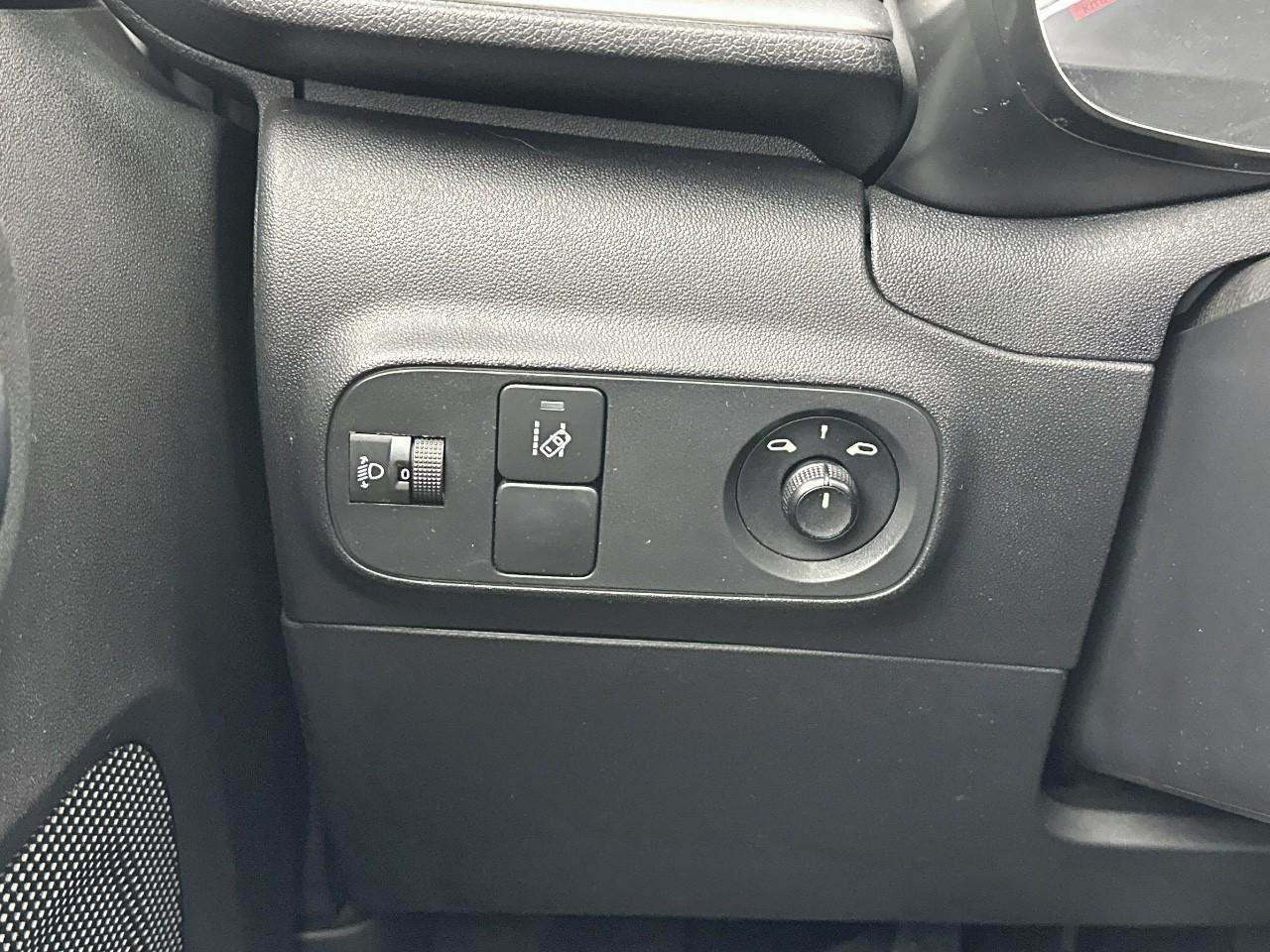 Citroën C3 puretech 83 s&s bvm5 you! — photo 16