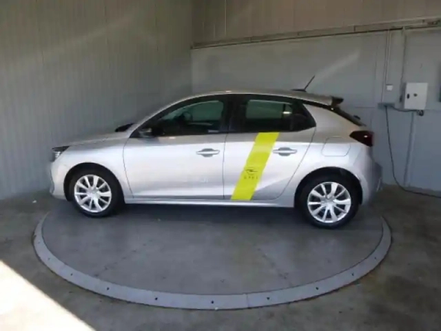 Opel Corsa 1.2 turbo 100ch edition — photo 8