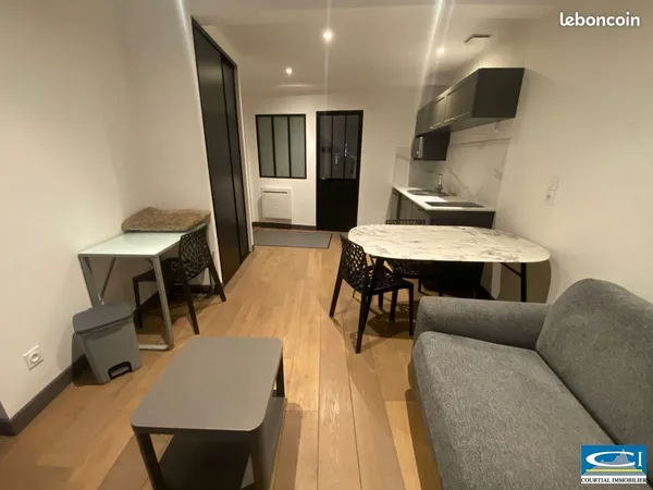 Studio 1 pièce 24 m²