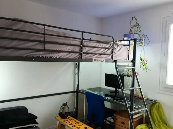 Chambre meublée à louer