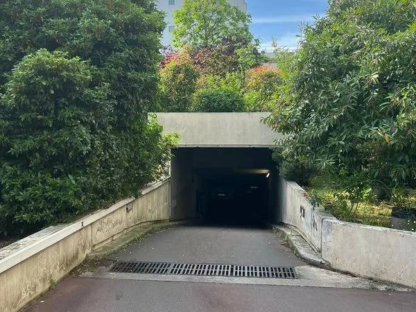 Location place de parking - Ourcq / Porte de Pantin