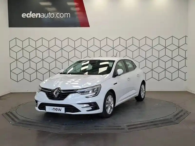 Renault Megane mégane iv berline blue dci 115 — photo 1