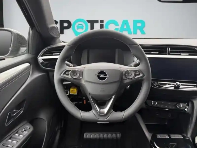 Opel Corsa 1.2 turbo 100ch gs bva8 — photo 11